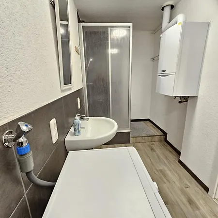 Mr Living I Moderne Mit Einzelbetten, Voll Ausgestattete Kueche, Wlan, Parkplatz, Ideal Fuer Monteure I Di01, Di02 Apartmán *