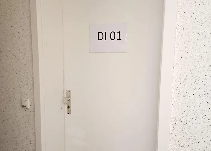 Appartamento Mr Living I Moderne Mit Einzelbetten, Voll Ausgestattete Kueche, Wlan, Parkplatz, Ideal Fuer Monteure I Di01, Di02